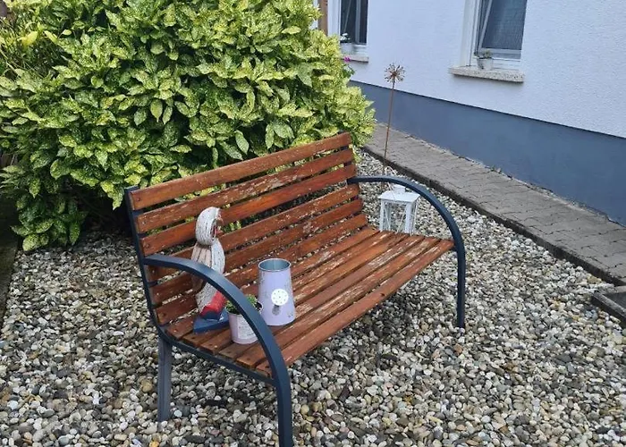 Neu! Eulennest アパート *