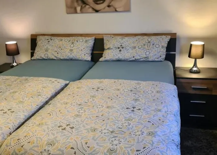 アパート Neu! Eulennest Staudernheim