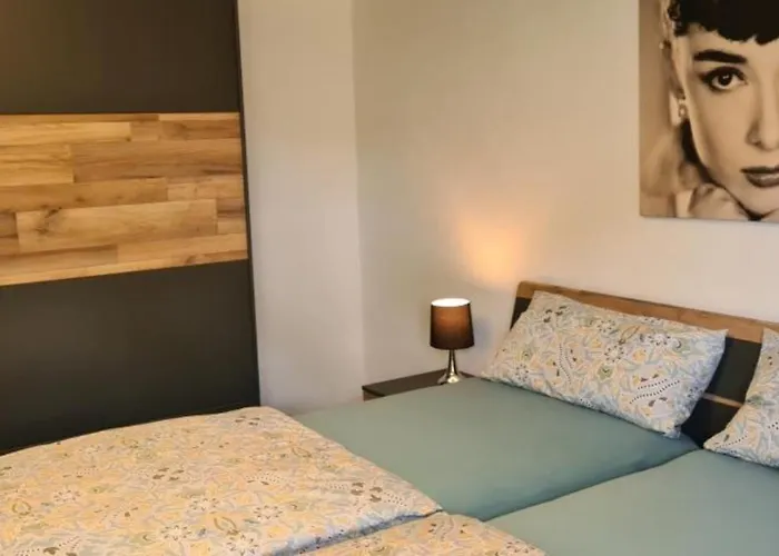 Neu! Eulennest * Staudernheim